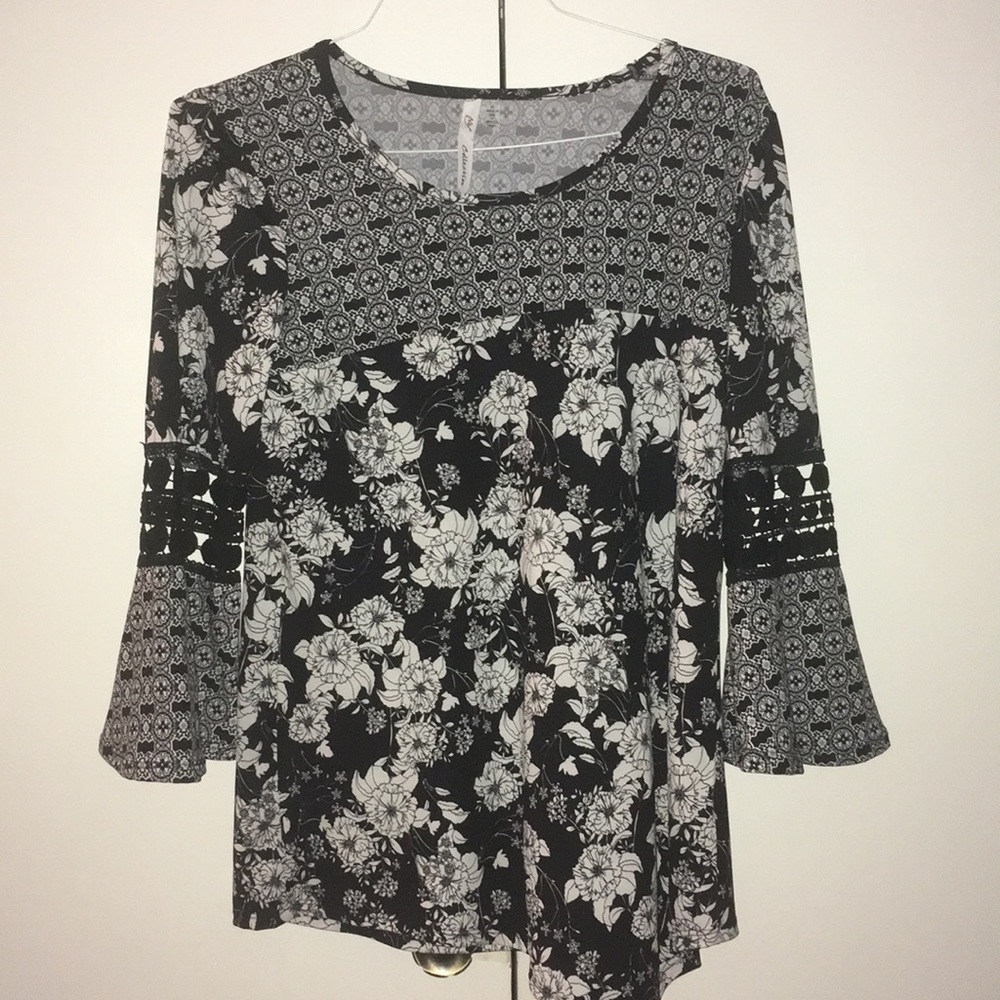 Super Soft Flowered Blouse